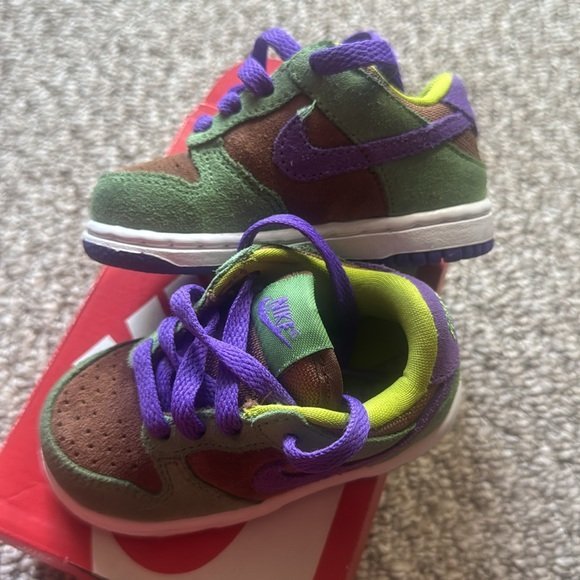 Baby Toddler Nike Shoe Pallet - Image 8