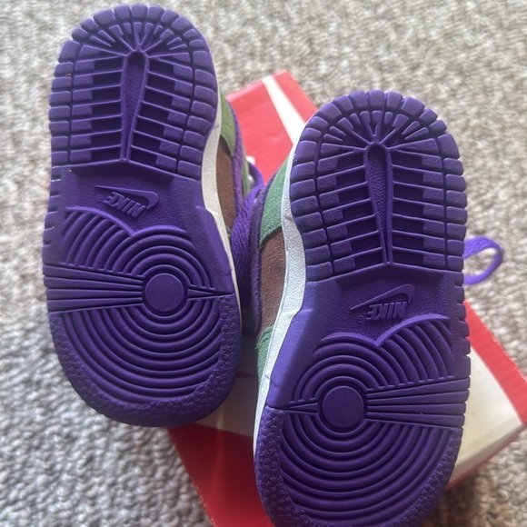 Baby Toddler Nike Shoe Pallet - Image 6