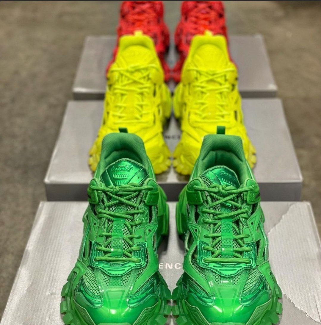 Authentic Balenciaga Shoe Pallet - Image 5