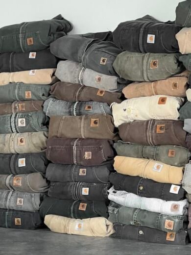 Buy Carhartt Clothing Pallets – 300 Units of Assorted Apparel