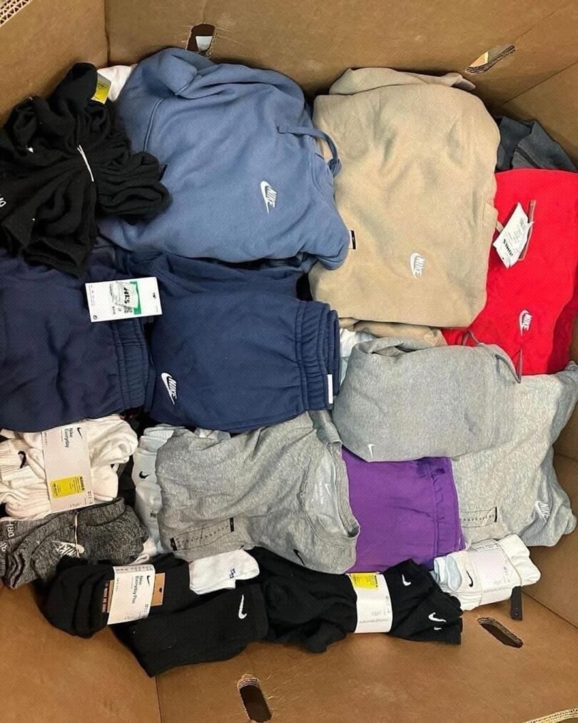 Buy Nike Clothing Pallets – 200 Units of Assorted Nike Apparel